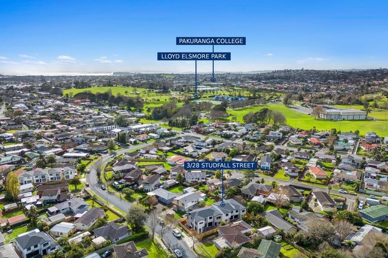 Photo of property in 28c Studfall Street, Pakuranga Heights, Auckland, 2010
