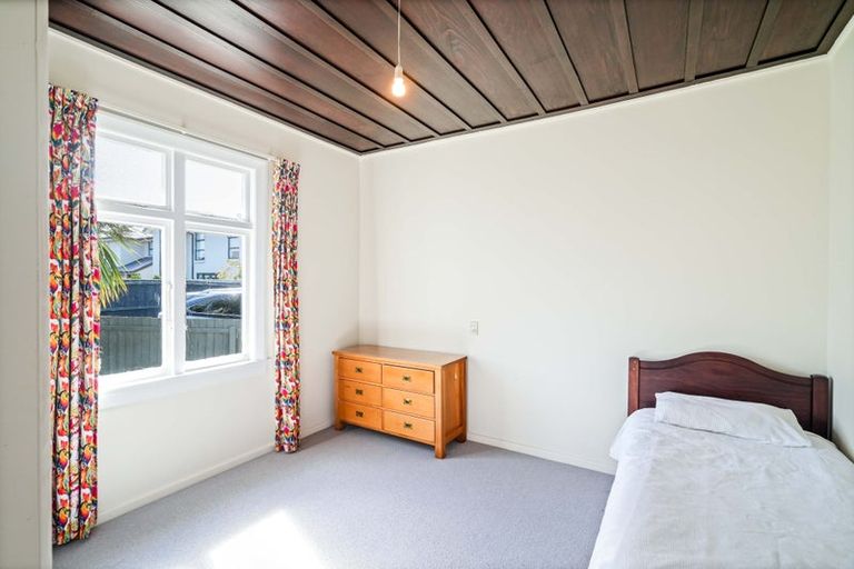 Photo of property in 9 Lothian Street, Ilam, Christchurch, 8041