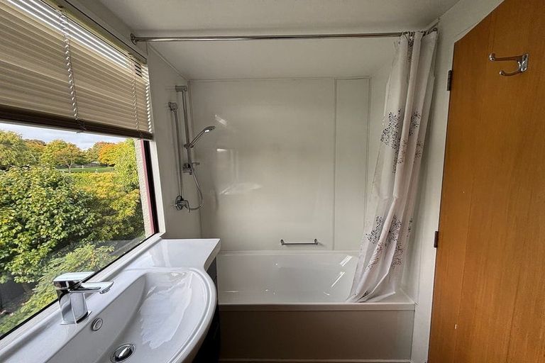 Photo of property in 8a Braco Place, Burnside, Christchurch, 8041