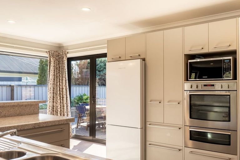 Photo of property in 22 Irishman Drive, Twizel, 7901