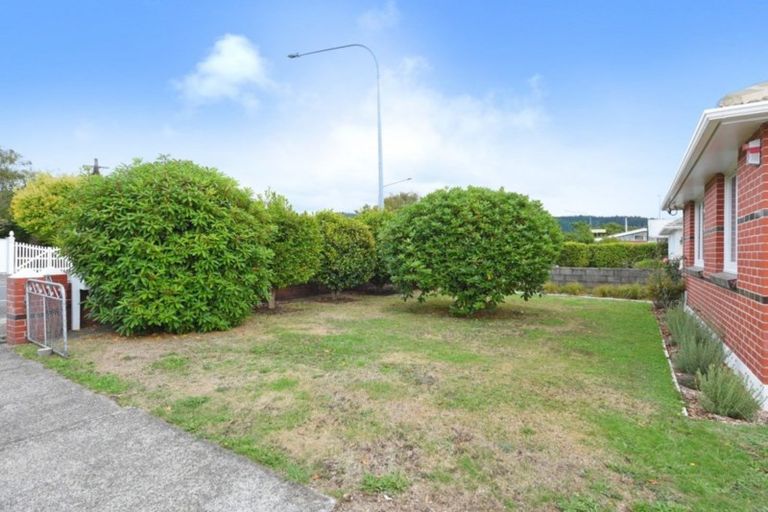 Photo of property in 251 Fergusson Drive, Heretaunga, Upper Hutt, 5018