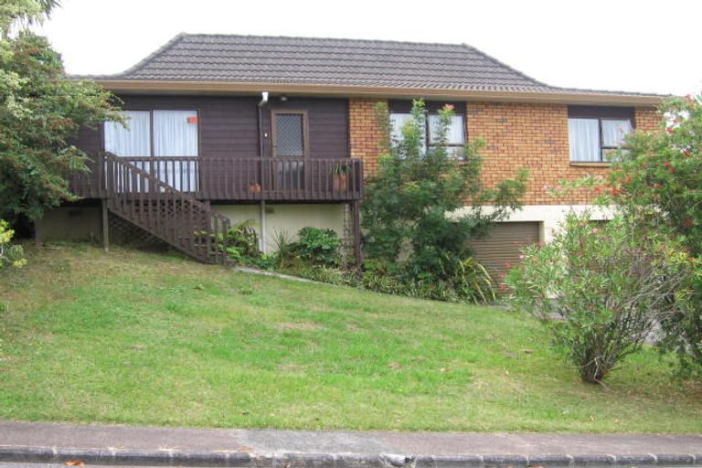 Photo of property in 1/125 Thelma Crescent, Torbay, Auckland, 0630