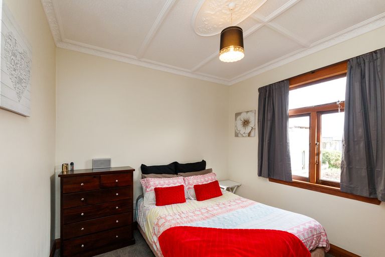Photo of property in 22 Clausen Street, Takaro, Palmerston North, 4412