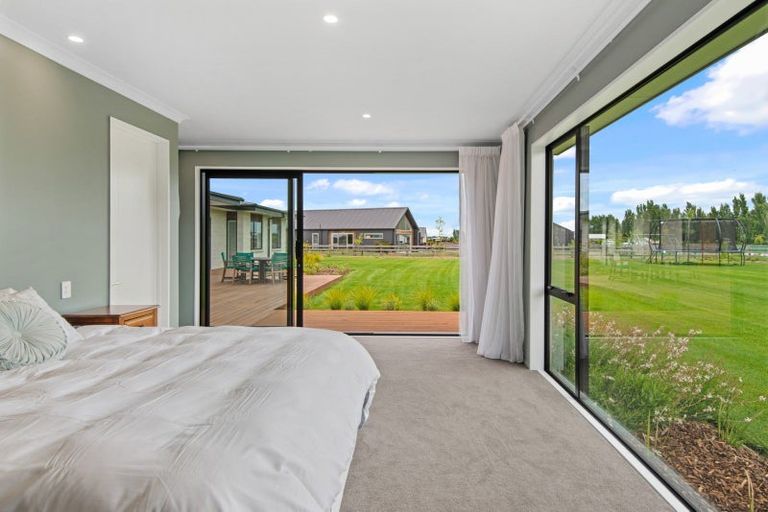 Photo of property in 76 Verdeco Boulevard, Lincoln, 7608