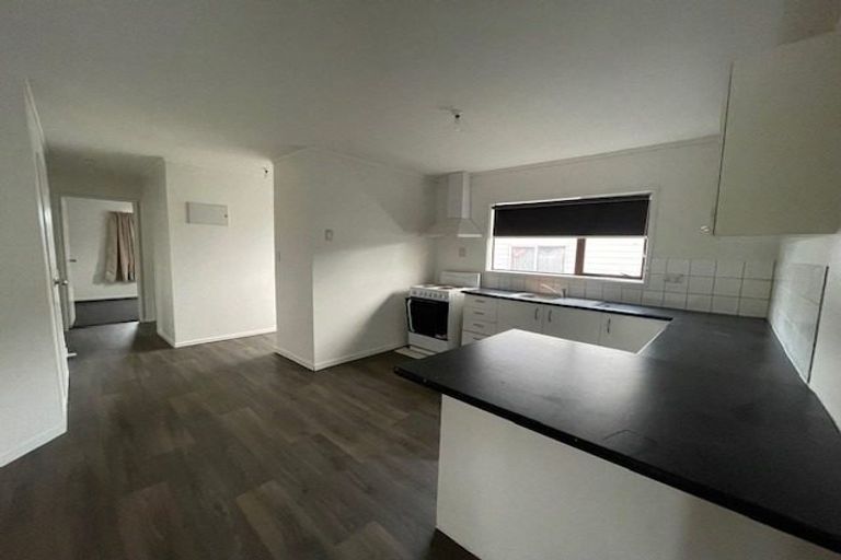 Photo of property in 1/21 Solveig Place, Randwick Park, Auckland, 2105