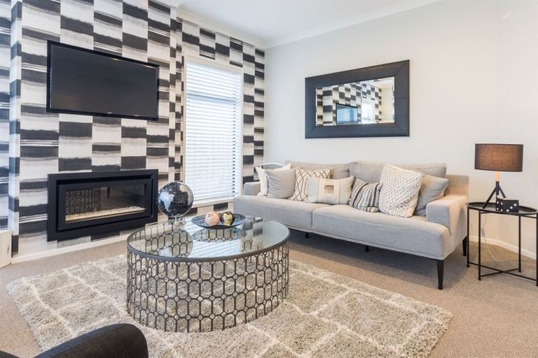 Photo of property in 10 Horsefields Drive, Flat Bush, Auckland, 2019