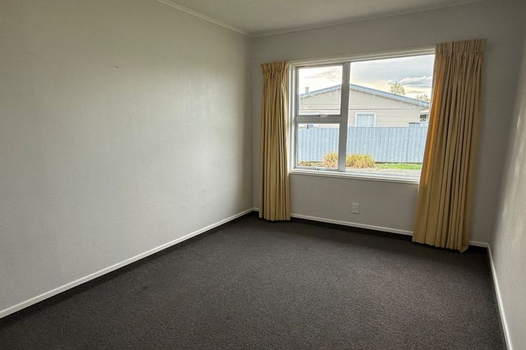 Photo of property in 4 Lerwick Street, Tamatea, Napier, 4112