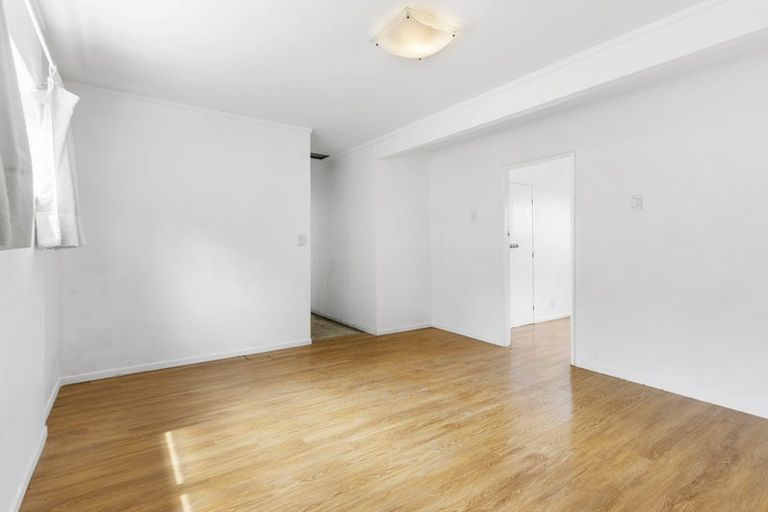 Photo of property in 3 Huka Road, Birkenhead, Auckland, 0626