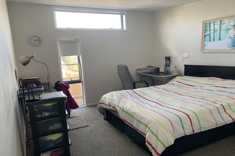 Photo of property in 12a Liquidambar Drive, Hobsonville, Auckland, 0616