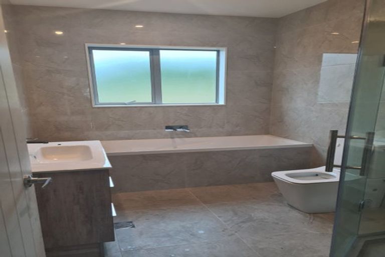 Photo of property in 5a Pandora Rise, Huntly, 3700