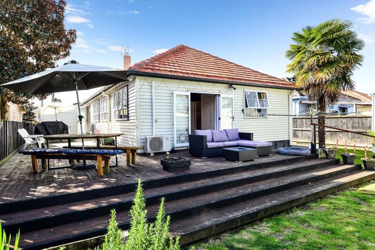 Photo of property in 269 Peachgrove Road, Fairfield, Hamilton, 3214