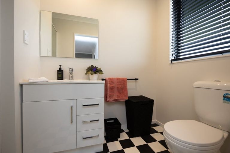 Photo of property in 567 Lethbridge Road, Halcombe, 4775