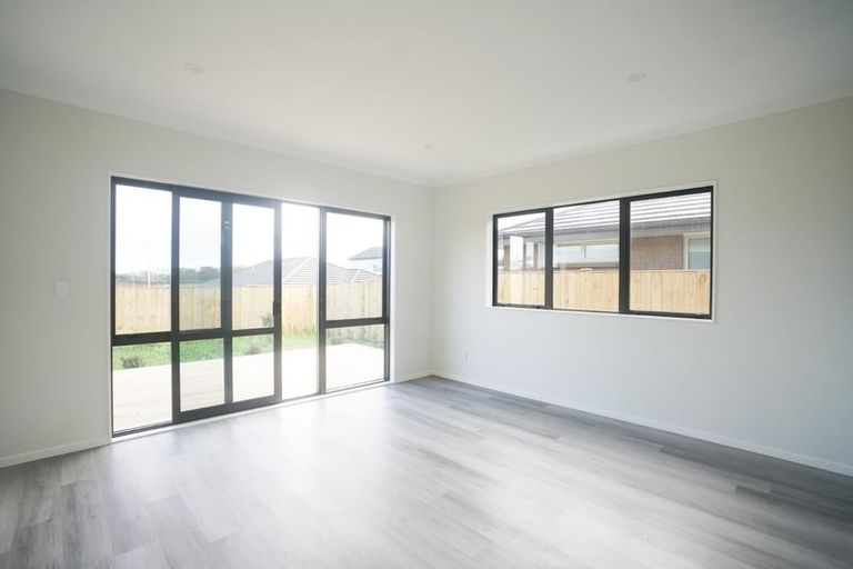 Photo of property in 11 Koropupu Street, Pukekohe, 2120