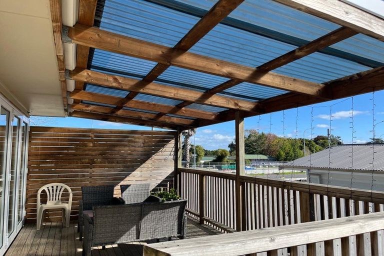 Photo of property in 140 Ti Rakau Drive, Pakuranga, Auckland, 2010