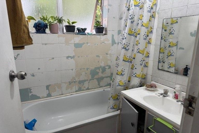 Photo of property in 8/5 Deering Place, Papatoetoe, Auckland, 2025