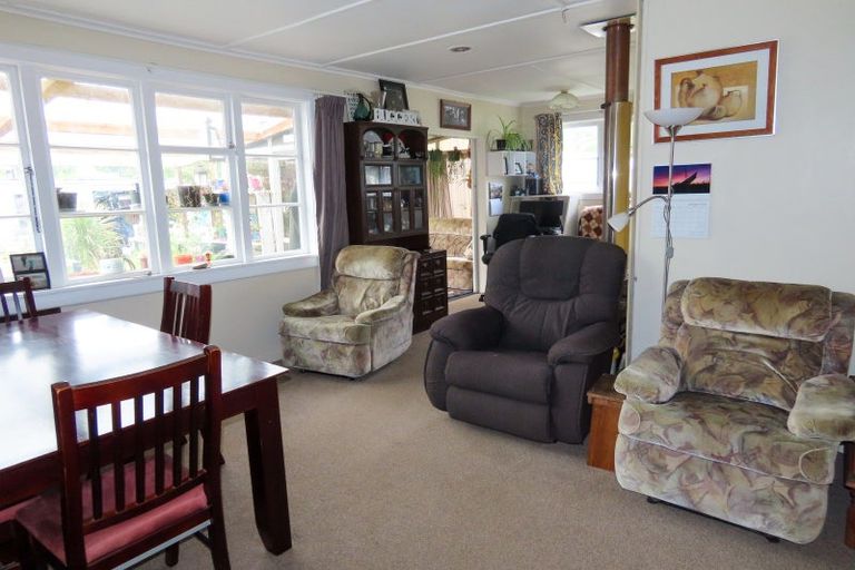 Photo of property in 8 Conlon Street, Reefton, 7830