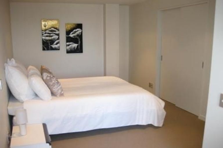 Photo of property in Republic Apartments, 5b/11 Tennyson Street, Te Aro, Wellington, 6011