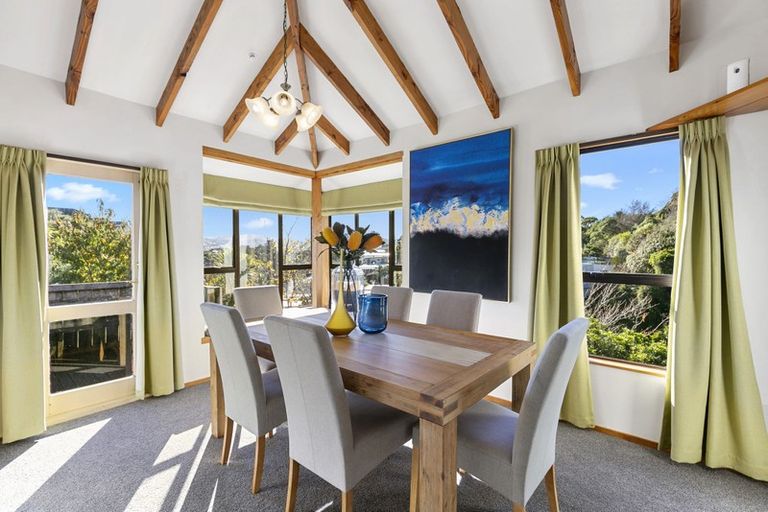 Photo of property in 8 Ballina Drive, Churton Park, Wellington, 6037