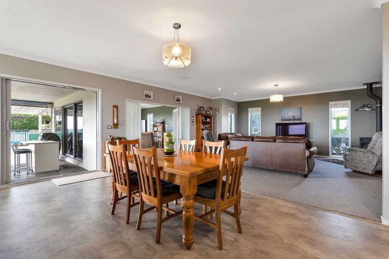 Photo of property in 51 Wilson Road, Urenui, 4375