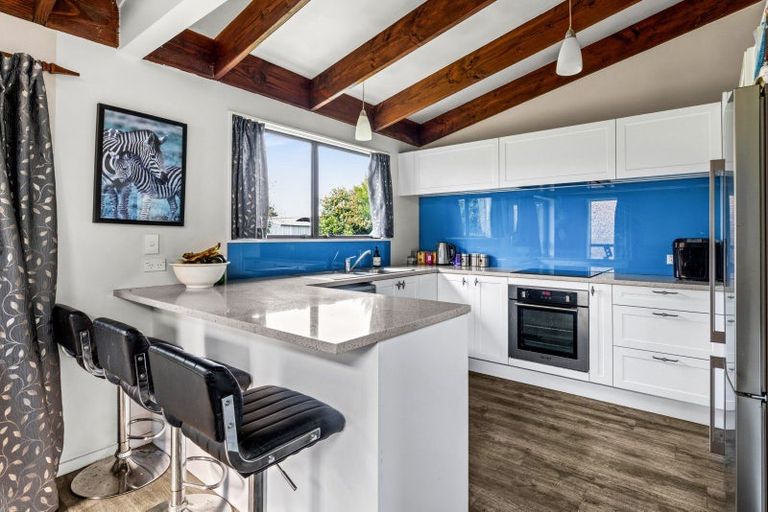 Photo of property in 518a Fenwick Street, Mayfair, Hastings, 4122