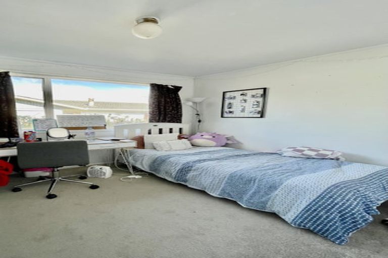 Photo of property in 365 Bucklands Beach Road, Bucklands Beach, Auckland, 2012