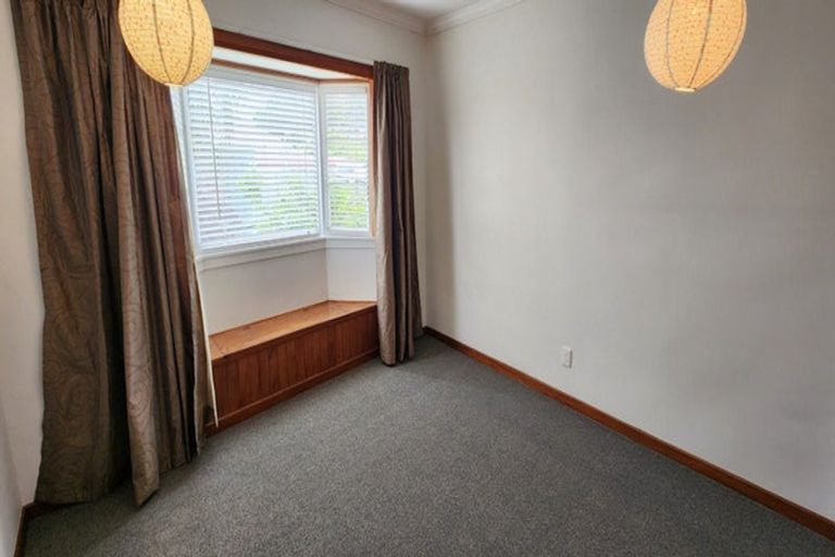 Photo of property in 446 Saint Aubyn Street, Moturoa, New Plymouth, 4310
