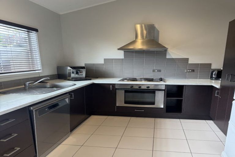 Photo of property in 32a Bayview Road, Bayview, Auckland, 0629