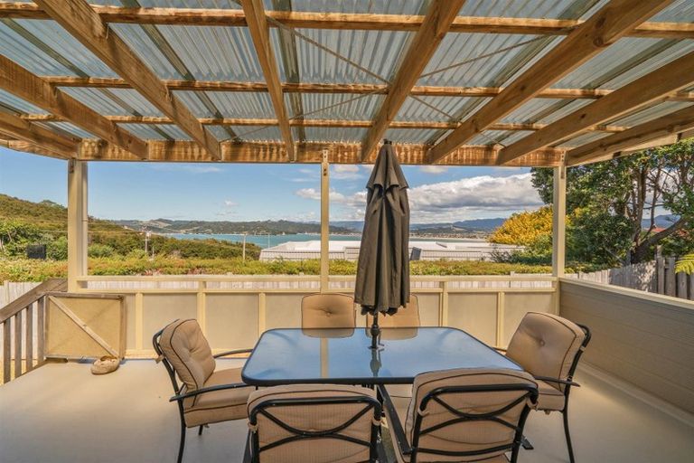 Photo of property in 1 Harbour Lights Terrace, Whitianga, 3592