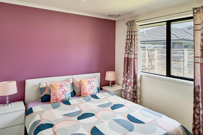 Photo of property in 26 Tradewinds Drive, Whitby, Porirua, 5024