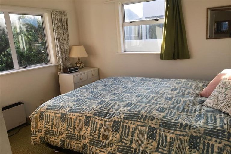 Photo of property in 87 Marine Parade, Paraparaumu Beach, Paraparaumu, 5032