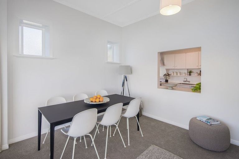 Photo of property in 41 Overtoun Terrace, Hataitai, Wellington, 6021