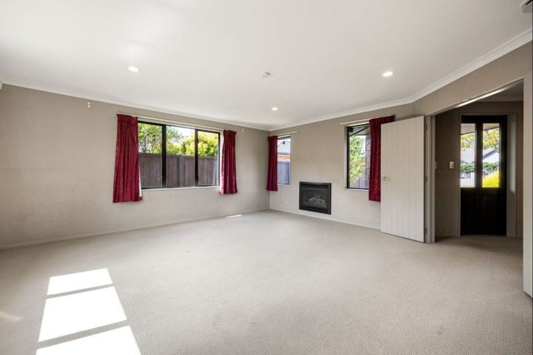 Photo of property in 6 Westbury Mews, Huntington, Hamilton, 3210