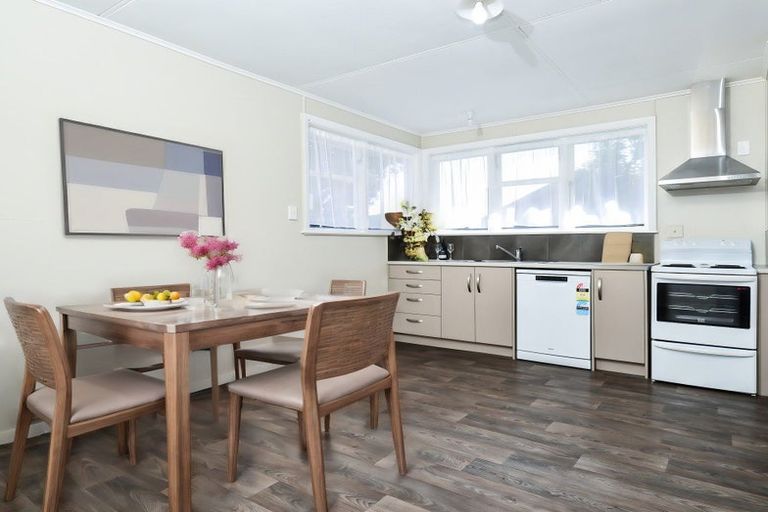 Photo of property in 9a Grandview Road, Nawton, Hamilton, 3200