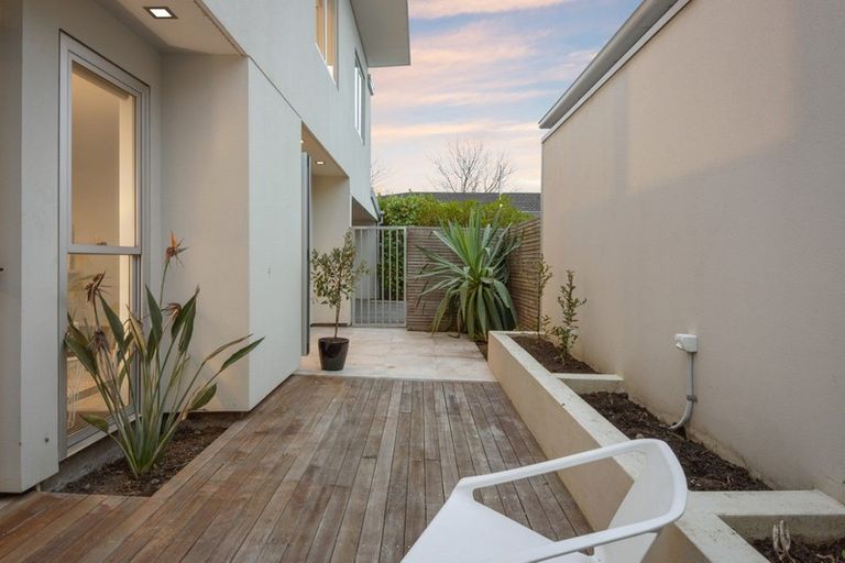 Photo of property in 84b Canon Street, St Albans, Christchurch, 8014