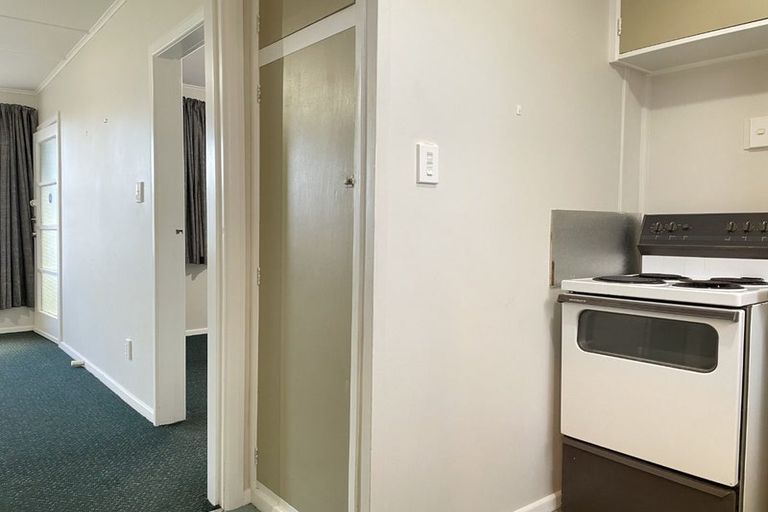 Photo of property in 9-38 Barber Grove, Moera, Lower Hutt, 5010