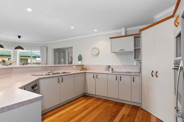 Photo of property in 3 Oxford Avenue, Te Kamo, Whangarei, 0112