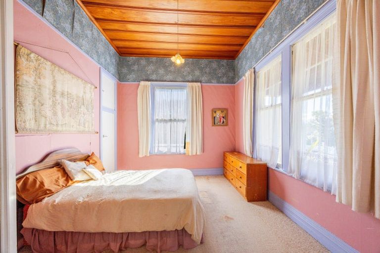 Photo of property in 10 Rose Street, Waipawa, 4210