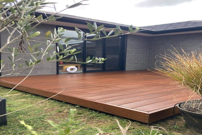 Photo of property in 51 Hills View Drive, Papamoa, 3118