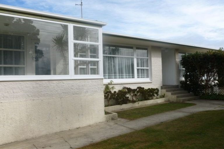 Photo of property in 196 Ngatai Road, Otumoetai, Tauranga, 3110