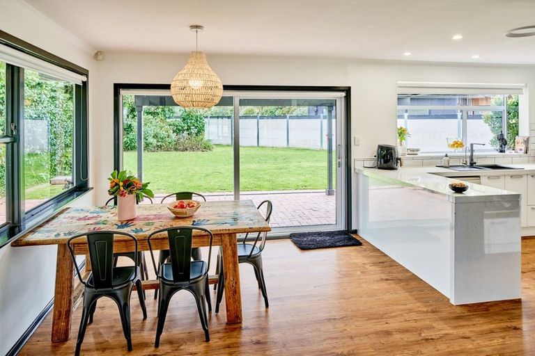 Photo of property in 19 Motukaraka Point, Pauatahanui, Porirua, 5381