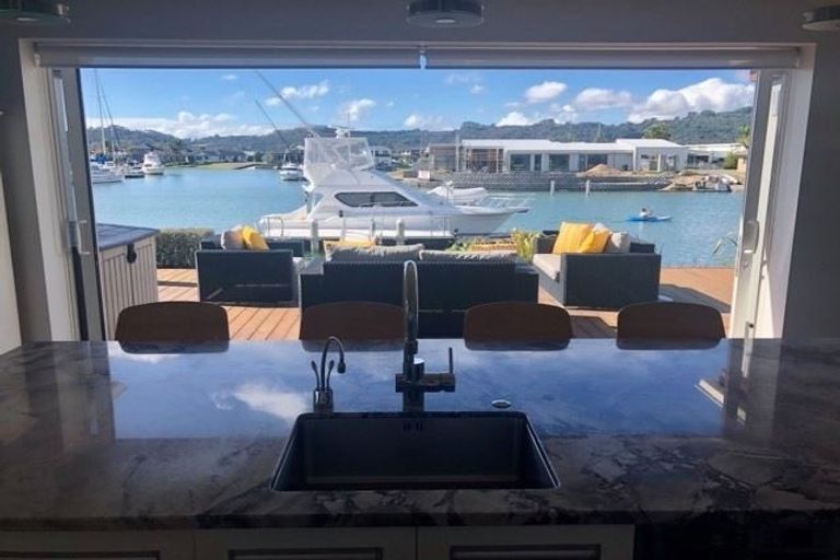 Photo of property in 25 Leeward Drive, Whitianga, 3510