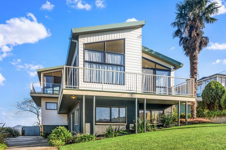 Photo of property in 8 Harbour View Road, Onerahi, Whangarei, 0110