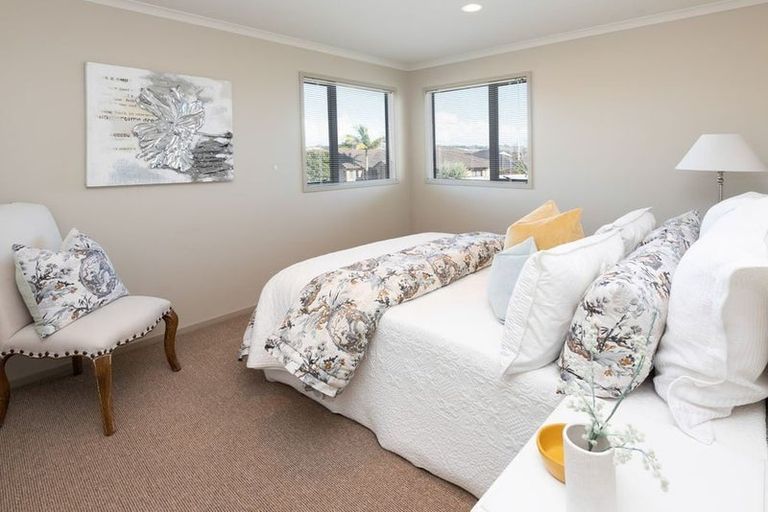 Photo of property in 2 Jack Place, Flat Bush, Auckland, 2019
