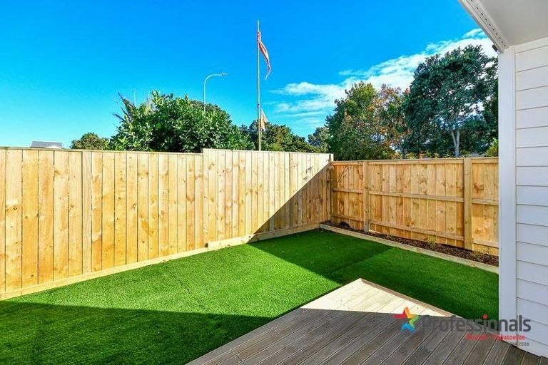 Photo of property in 122e Buckland Road, Mangere East, Auckland, 2024