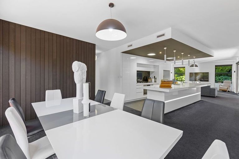 Photo of property in 14 Brooklands Road, Brooklands, New Plymouth, 4310