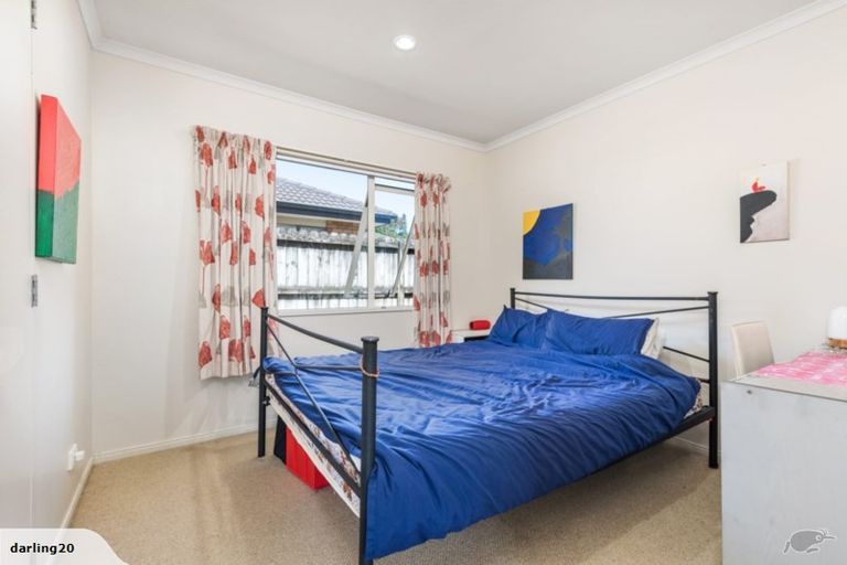 Photo of property in 80 Hillwell Drive, Henderson, Auckland, 0612