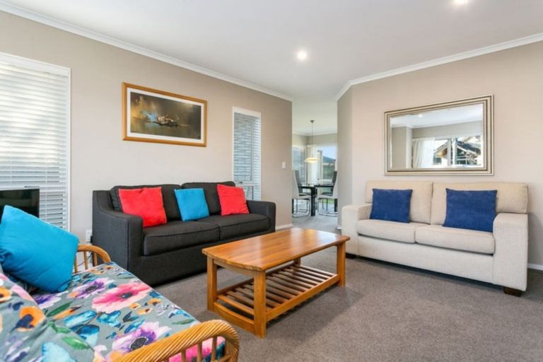 Photo of property in 16 Honiss Place, Cambridge, 3434