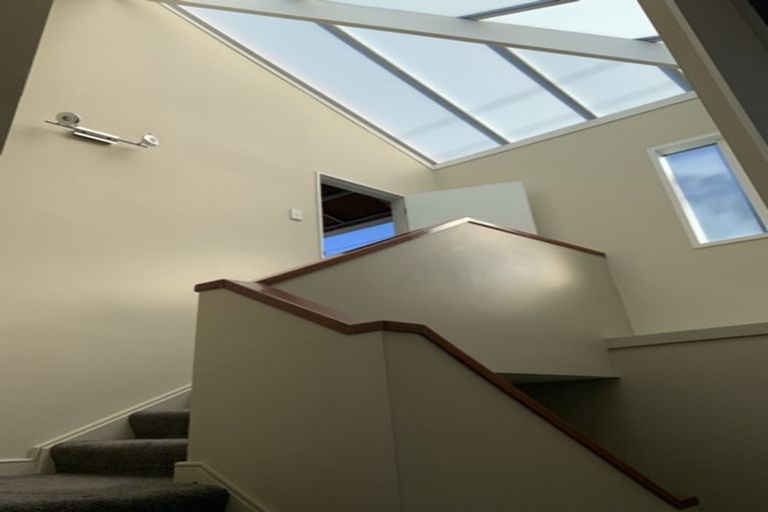 Photo of property in 51 Harbour View Road, Northland, Wellington, 6012