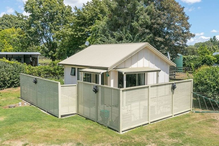 Photo of property in 141 Racecourse Road, Cambridge, 3493