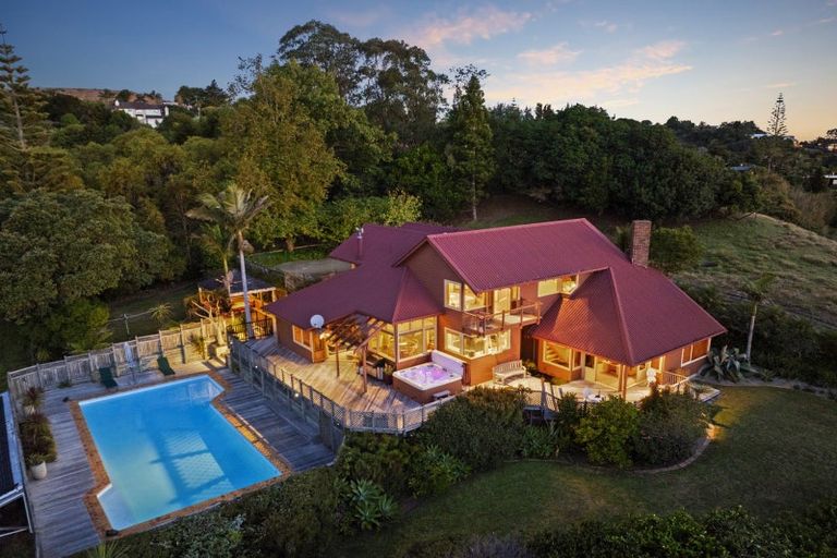 Photo of property in 218 Settlement Road, Papakura, 2110